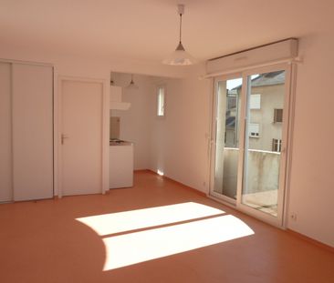 Location Appartement 1 pièce 25m² - Photo 2