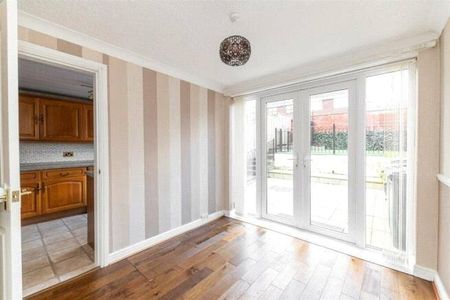 3 bedroom terraced house to rent - Photo 4