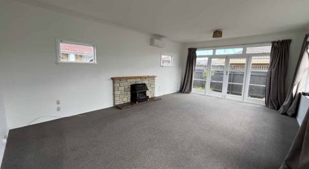 FIVE BEDROOM - CITY CENTRE - Photo 5