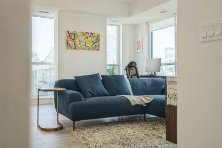 For Lease - 327 King Street Unit# 3502, Toronto, Ontario - Photo 3