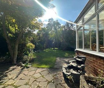 Slough, Berkshire, SL3 - Photo 5