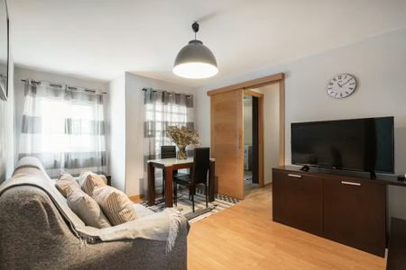 Calle de Caroli, Madrid, Community of Madrid 28023 - Photo 5