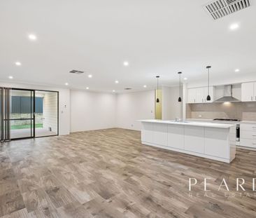 5 Sunstone Boulevard, Treeby, WA 6164 - Photo 4