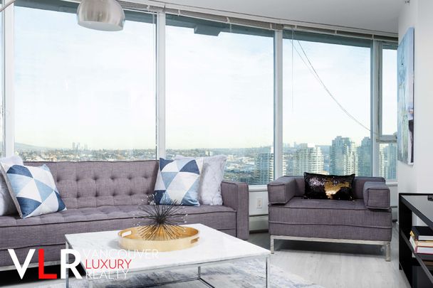 Condo in Downtown Vancouver, BC - Photo 1