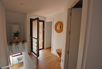 Atico tipo duplex en el corazón de La Carihuela (DISPONIBLE DESDE SEPTIEMBRE DE 2026) – tor487jv