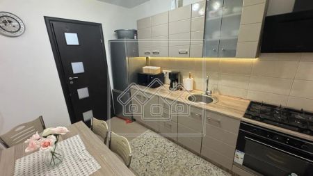3 camere de închiriat, 70 mp, mobilat complet, parcare – Arhitec?ilor - Fotografie 3