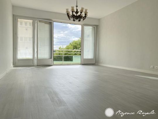 Location Appartement 5 pièces 91m² ST GERMAIN EN LAYE 78100 - Photo 1