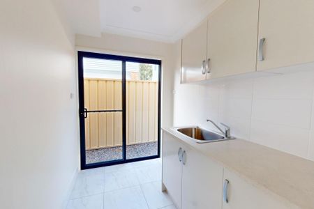 2/13A Wilton Drive, East Maitland NSW 2323 - Photo 2