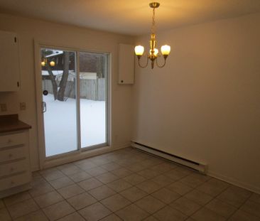 rue Bouladier (Buckingham) - Photo 3