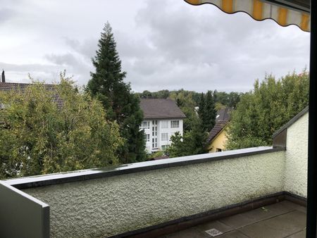Rent a 4 ½ rooms duplex in Oberglatt - Photo 4