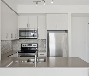 For Lease - 111 Worsley Street Unit# 611, Barrie, Ontario - Photo 2