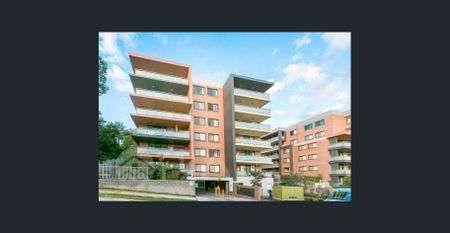 MODERN 3 BEDROOM APARTMENT WITH 2 CARSPACE IN CONVENIENT CARLINGFORD LOCATION - Photo 2