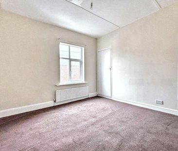 2 bed terraced house to rent in SR8 - Photo 5