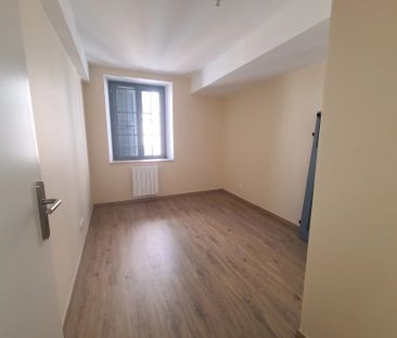 Location Appartement 3 pièces 74 m2 à Romans-sur-Isère - Photo 4
