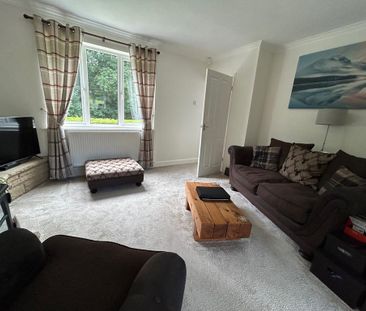 2 bedroom end of terrace house to rent - Photo 1
