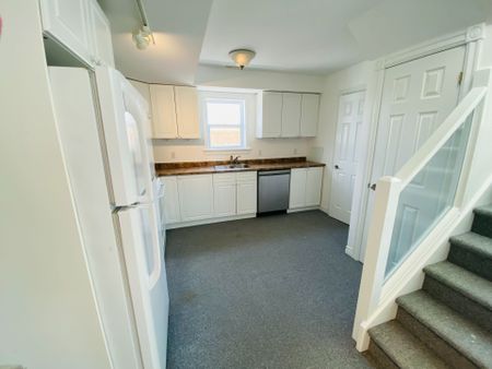 For Lease - 23 Saint Marie Street Unit# 2, Collingwood, Ontario - Photo 2