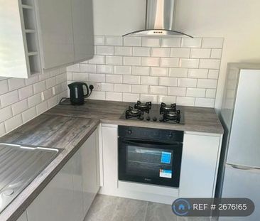 3 bedroom bungalow to rent - Photo 2