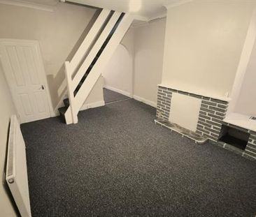 2 Bed Terraced House, Wilpshire Avenue, M12 - Photo 5