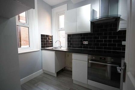 Bh Norwich Mansions, Bournemouth, BH2 - Photo 4