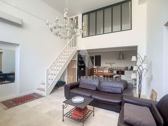 T2 MEUBLÉ // CENTRE DE CHATEAURENARD, - Photo 1