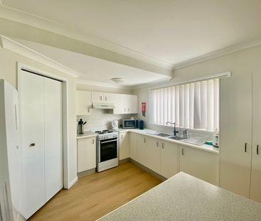 Fully furnished 3 bedroom townhouse - Photo 6