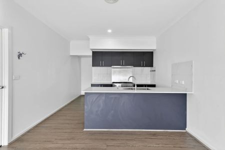 EAST FACING LOW MAINTENANCE LIVING - Photo 5