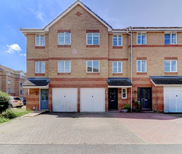 3 bedroom mid terraced house to rent - Photo 6