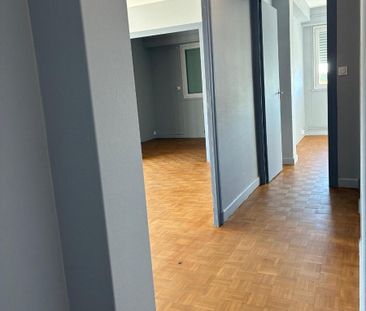 Location Appartement 3 pièces 60m² VICHY 03200 - Photo 6