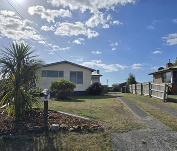 3 Bedroom Open Plan Home for rent - Photo 1