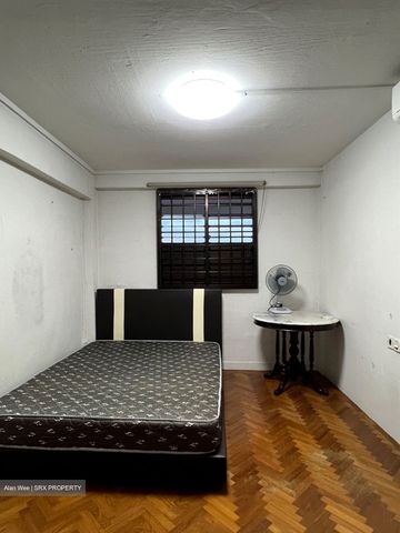 Blk 28 Brickworks Estate (Bukit Merah), HDB 3 Rooms - For Rent - Photo 2