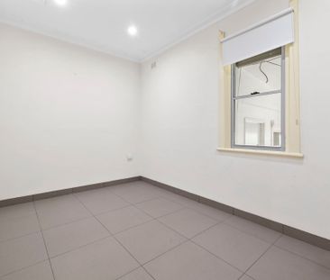 Family Home! - Photo 4