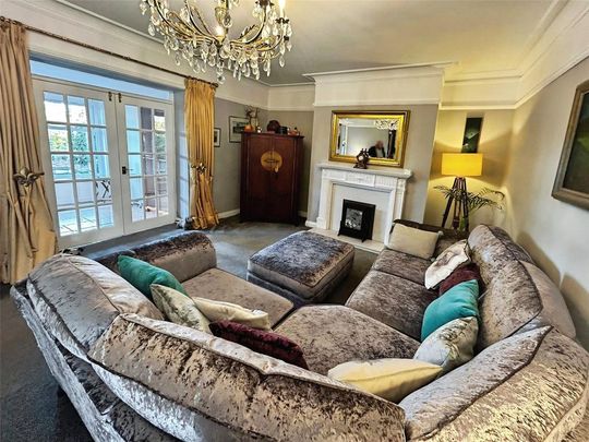 3 bedroom terraced house to rent - Photo 1