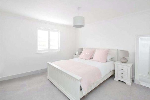 A beautifully presented home in the desirable Bexley Park - Photo 1