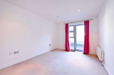 Stylish two bedroom apartment with city views. - Photo 4
