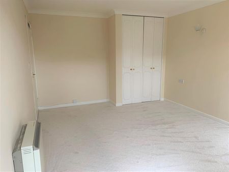 Apartment For Rent Green Road, Southsea - Photo 4