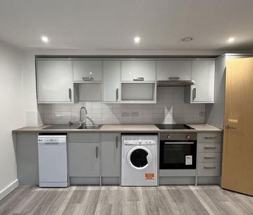 1 bedroom flat to rent - Photo 5