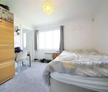 Passage Close, Wyke Regis, Weymouth, DT4 - Photo 4