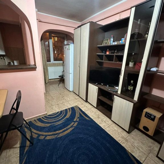 Garsonieră Galata, mobilată și utilată, liberă - Fotografie 1