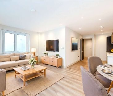 Stunning two bedroom, two bathroom apartment set in converted detac... - Photo 2