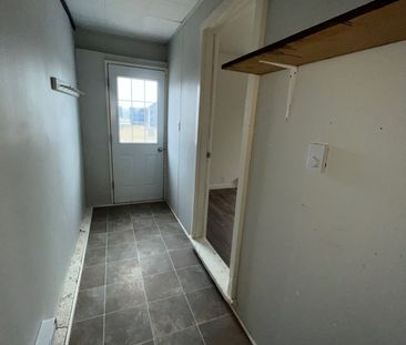 For Lease - 363 Lindsay Road Unit# 1, Selwyn, Ontario - Photo 2