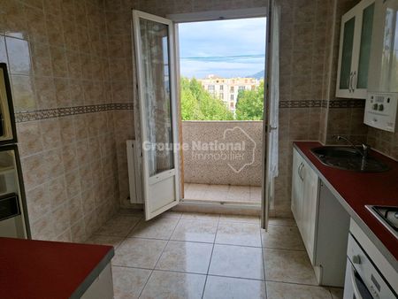 A Louer Aubagne Appartement de type 3, - Photo 5