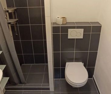 Na prenájom útulná garsónka s balkónom v tichej lokalite Bratislavy – Fotografia 4