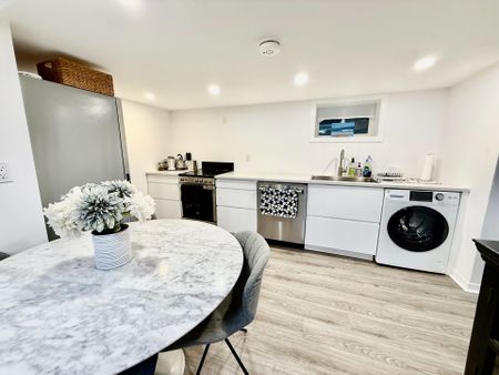 For Lease - 25 Hillsboro Avenue Unit# Lower Level Suite, Toronto, Ontario - Photo 4