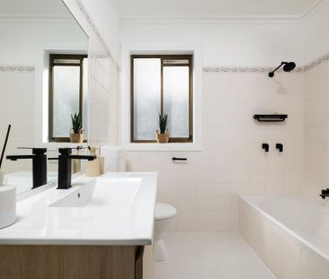 10 Munro Street, Brunswick VIC 3056 - Photo 1