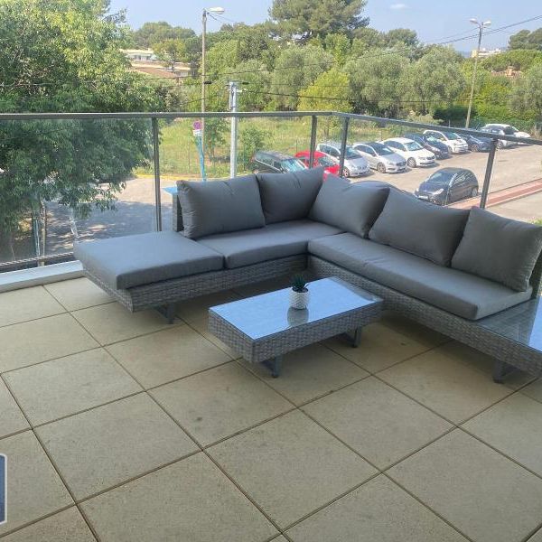 Location Appartement 2 pièces 42m² LE CANNET 06110 - Photo 1