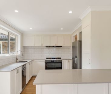 Renovated Family Home - Photo 2