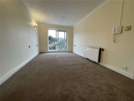 Princess Court, Marine Road, Colwyn Bay, Conwy, LL29 - Photo 2