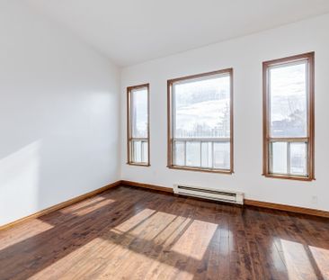 For Lease - 3038 Dundas Street Unit# 3, Toronto, Ontario - Photo 4