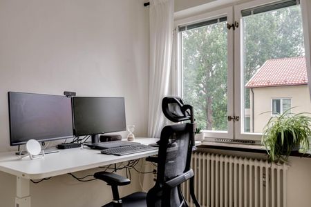 Hertig Karls allé, Örebro - Photo 3
