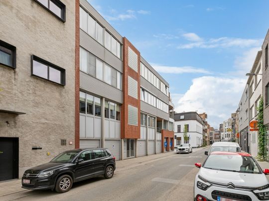 Hip éénslaapkamer appartement mét garage en kelderberging te huur! - Photo 1